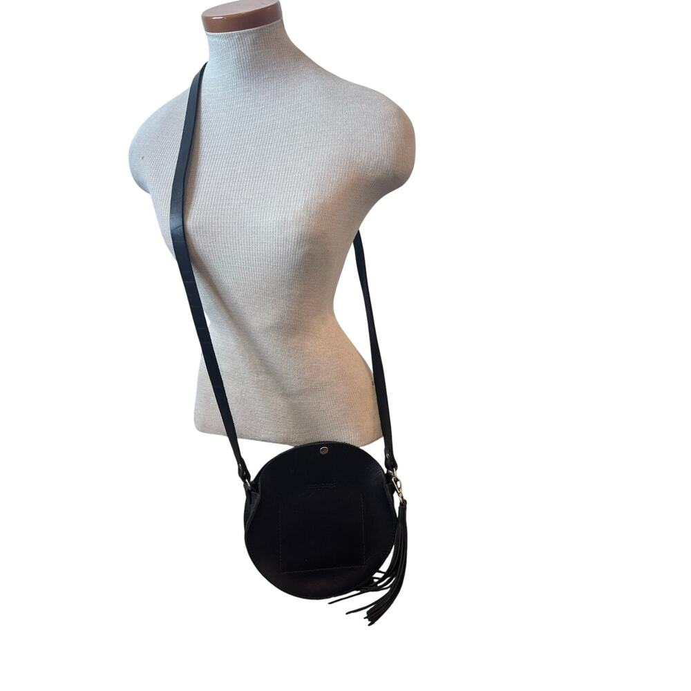 Moss Bags Black leather circle crossbody bag